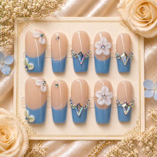 Baby Blue Blossom Press-On Nails 💎🩵 Size M