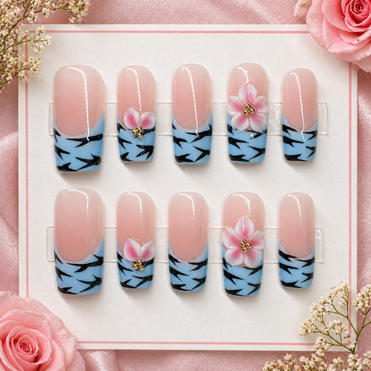 Blue Blossom French Tip Press-On Nails 🌸🩵 Size M