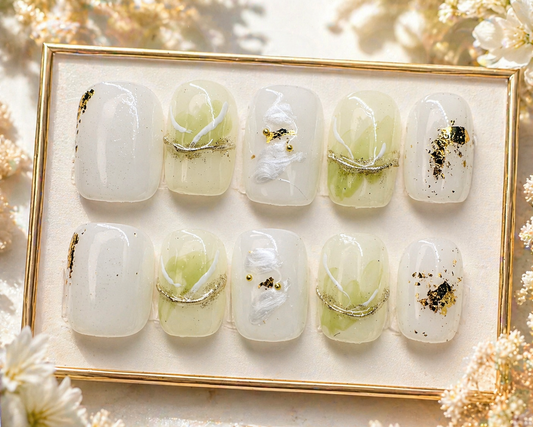 Ivory Bloom Luxe Press-On Nails 🤍✨ Size L